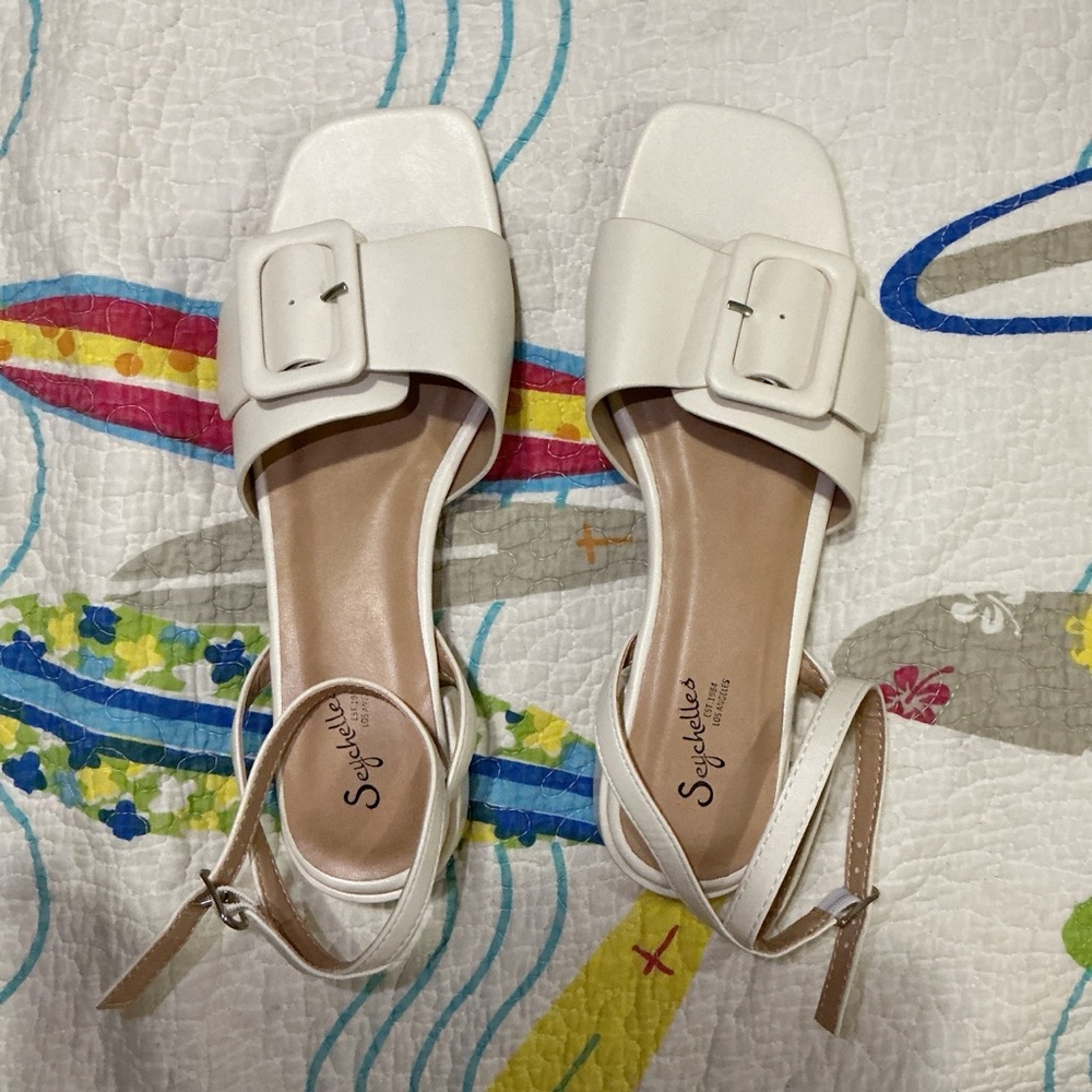 Seychelles Cream Buckle Sandals